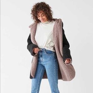 ISO: UO SILENCE + NOISE MAGNOLIA REVERSIBLE COAT